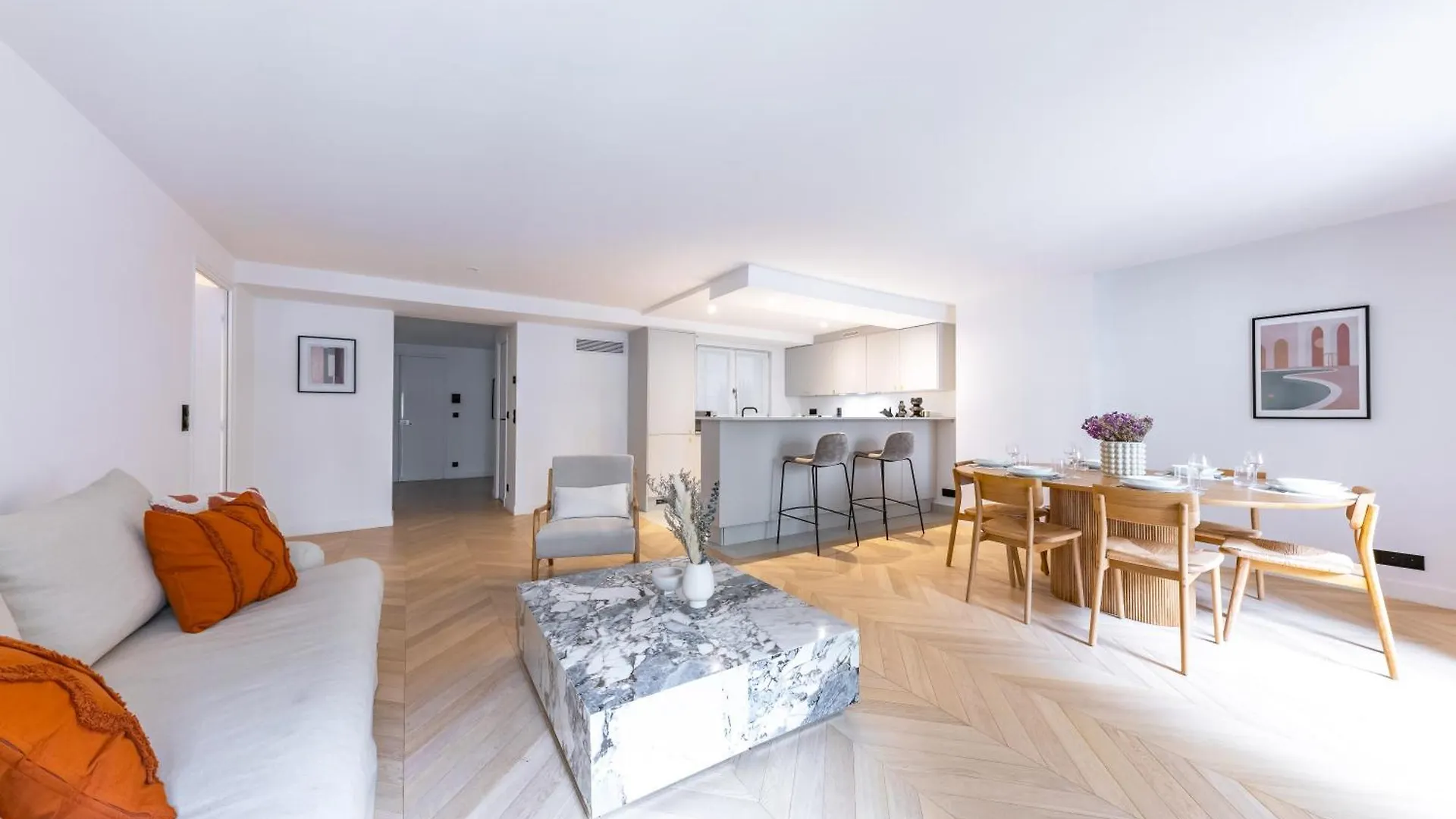 Brand New 3 Bedrooms Facing Madeleine/st Honore *