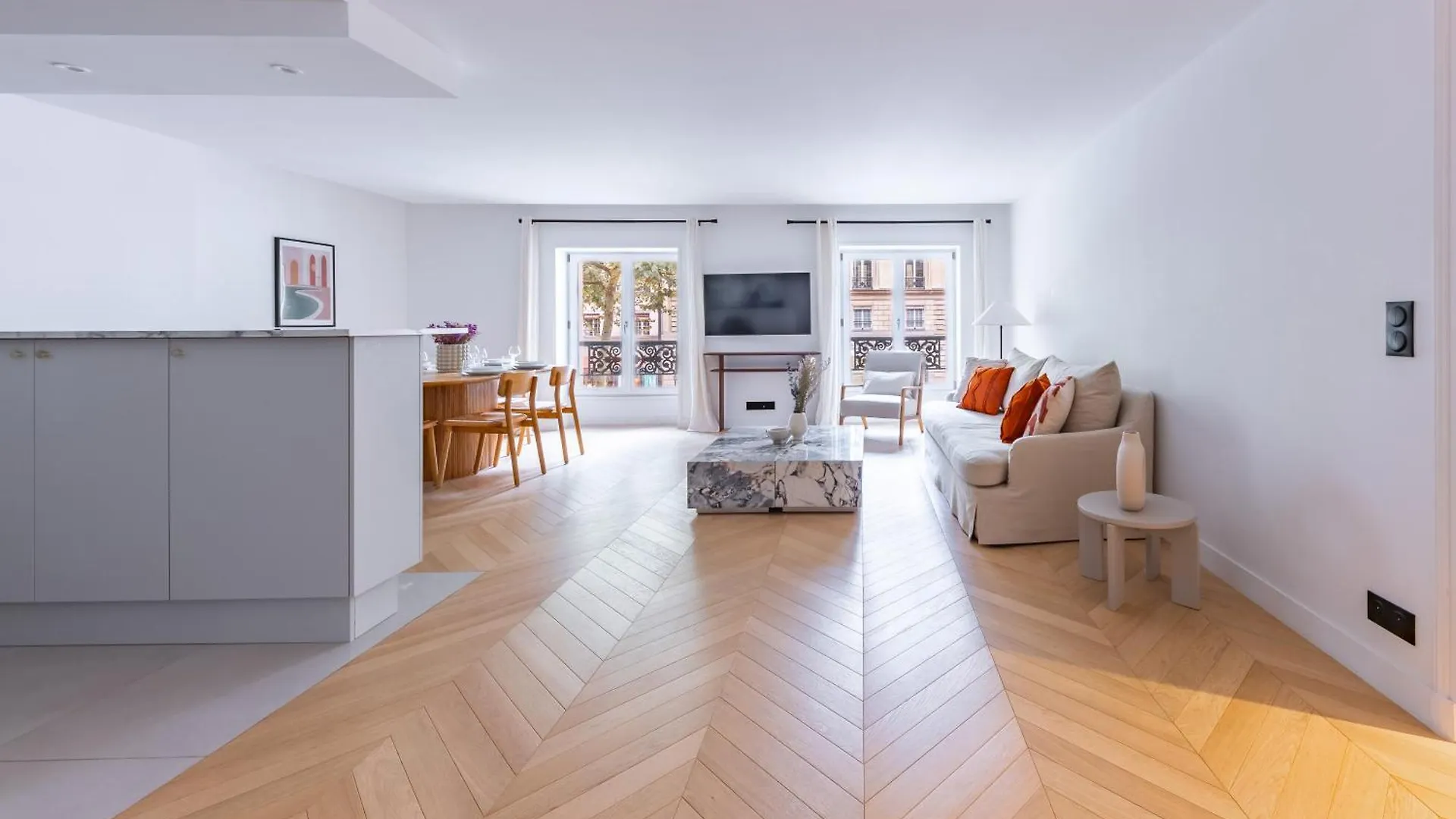 Brand New 3 Bedrooms Facing Madeleine/st Honore