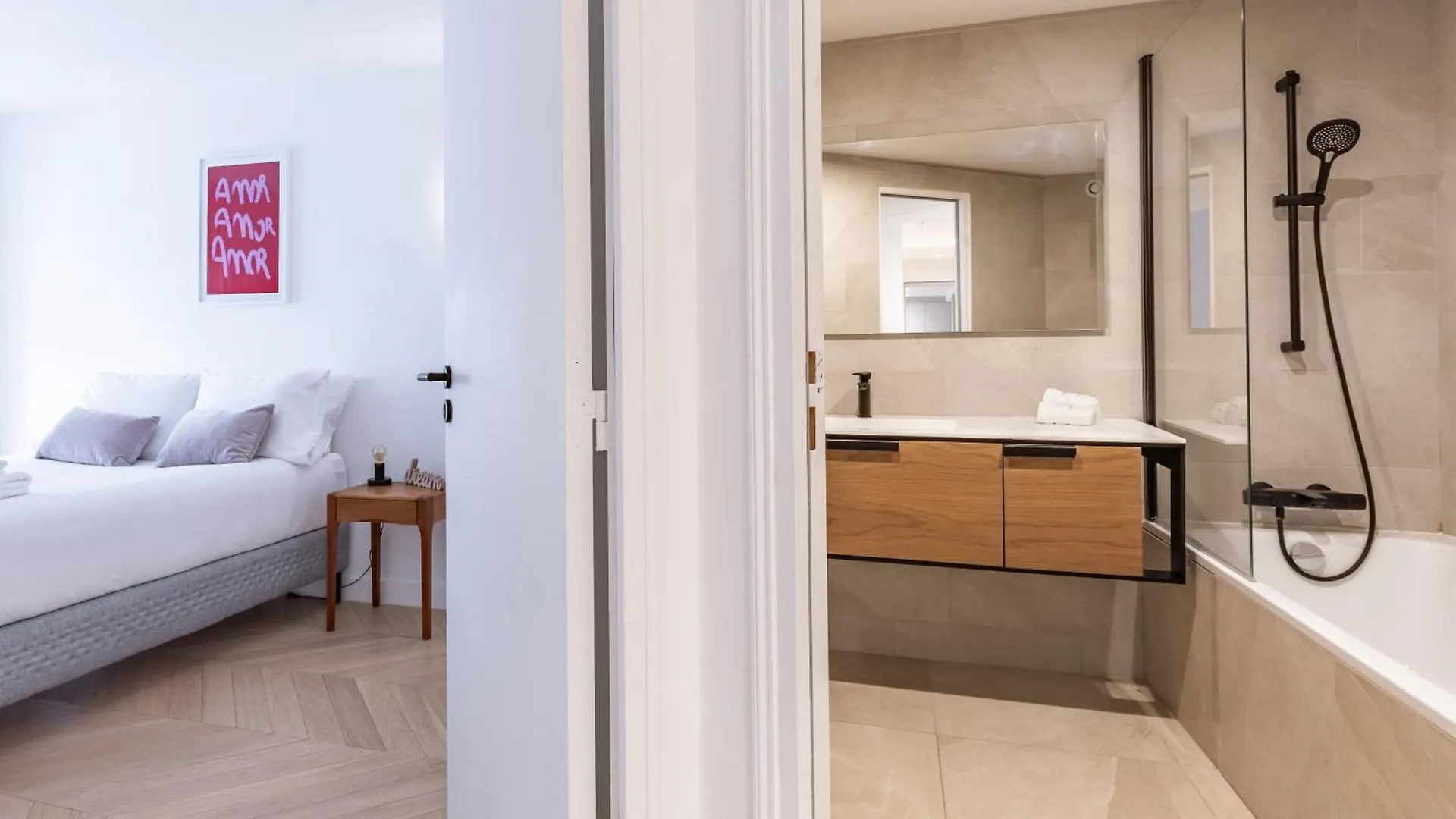 شقة Brand New 3 Bedrooms Facing Madeleine/st Honore باريس